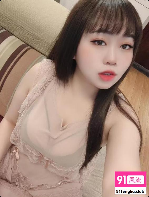 大奶子小姐姐樱桃